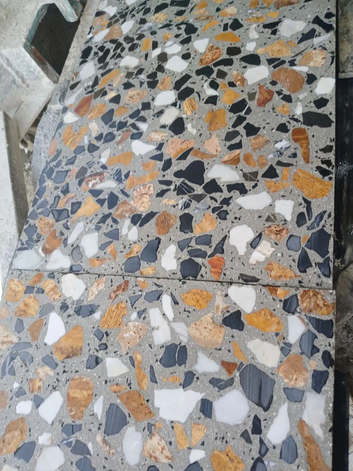 موزاییک سازی اطلس