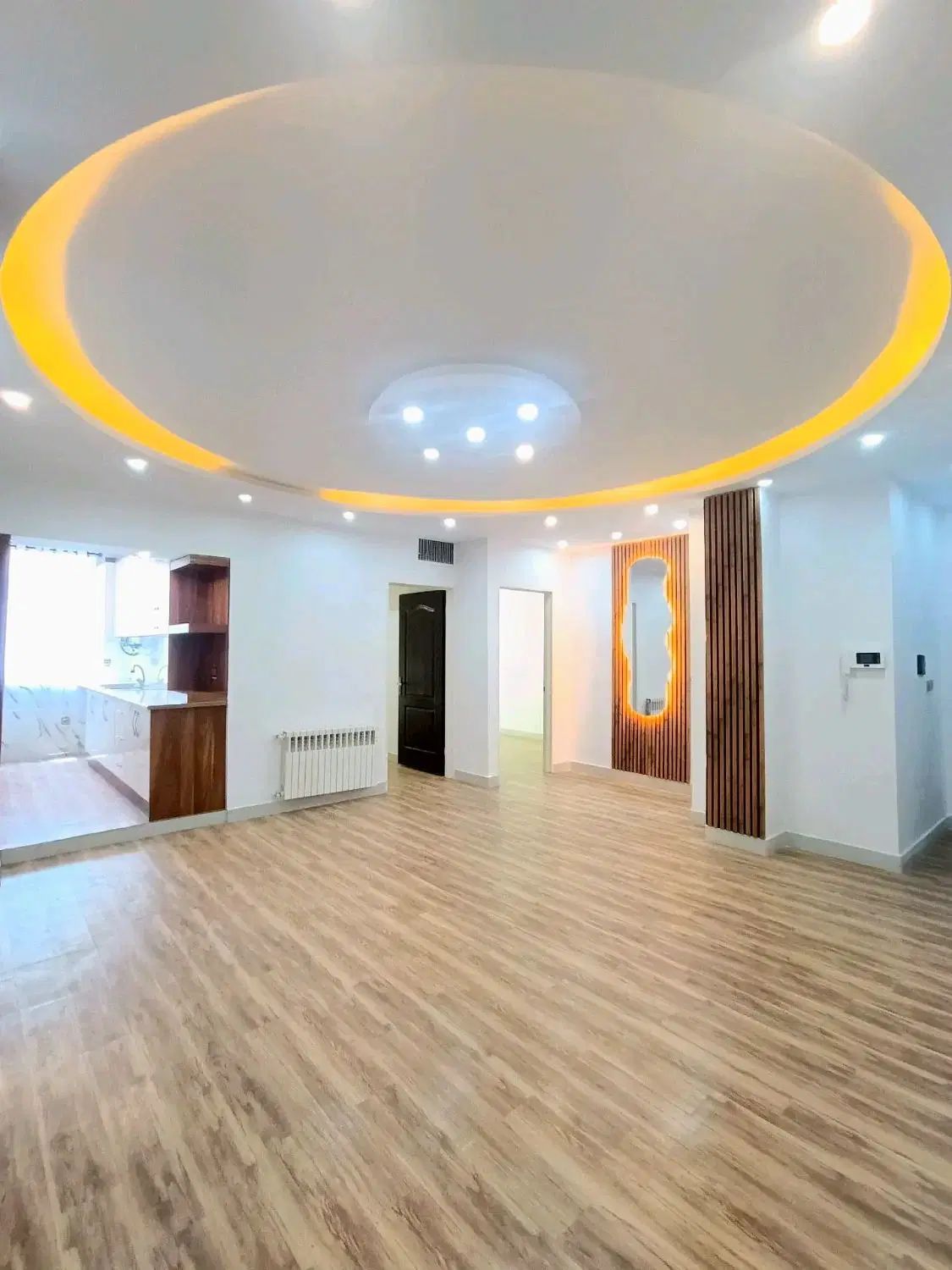 ۶۸متر/پارکینگ سندی/آسانسور/پکیج/سالن خوش چیدمان در اندیشه-شهر جدید