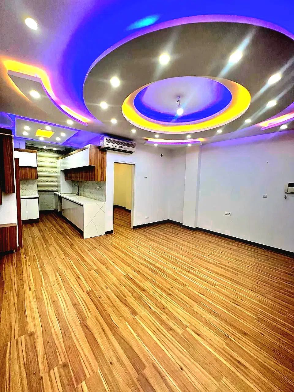 ۶۸متر/پارکینگ اختصاصی/کم واحد روبنما اندیشه