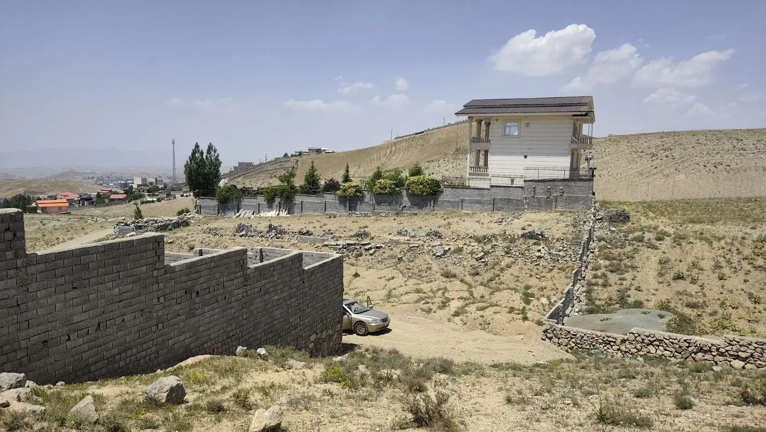 زمین ۵۰۰ متری