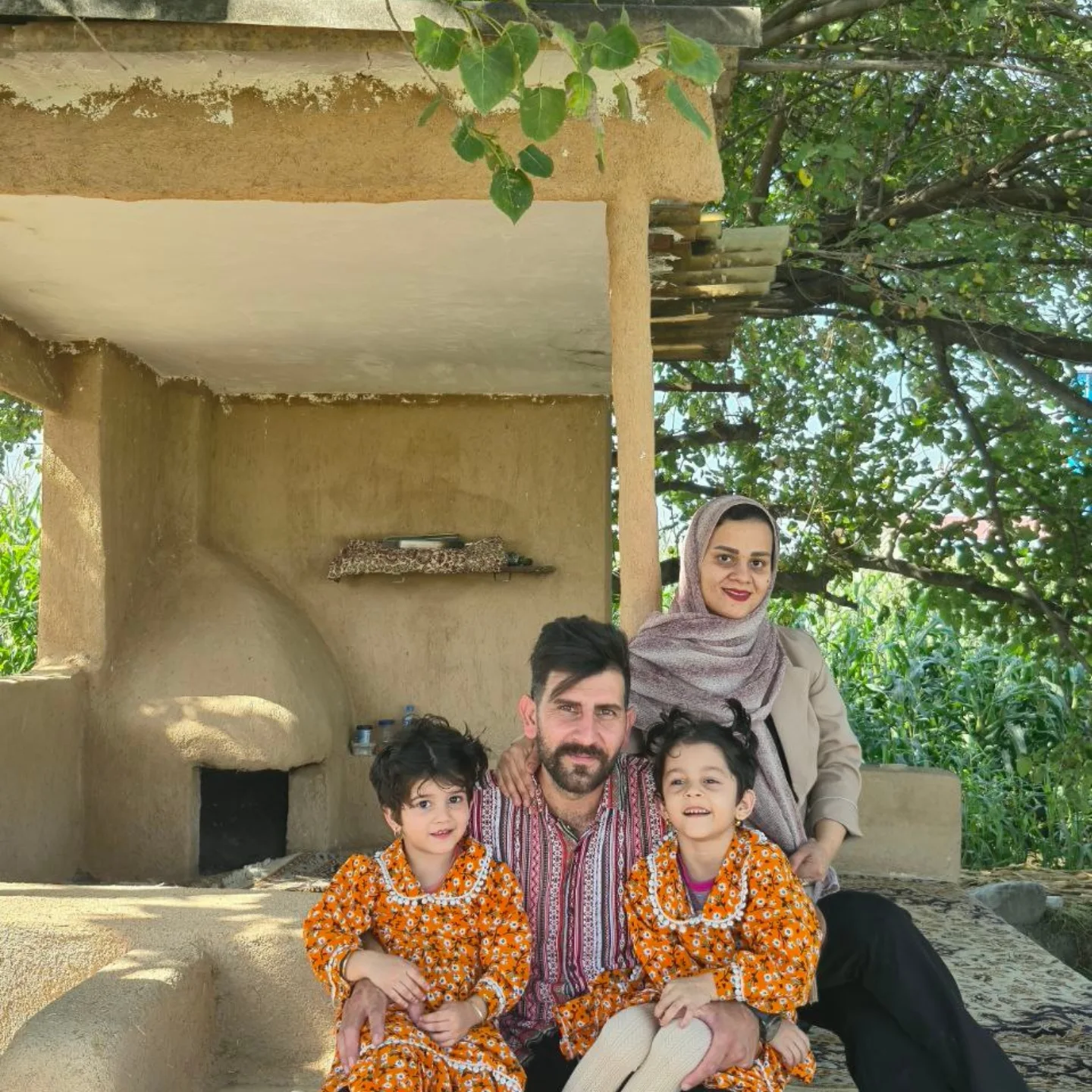 ⁨ ‌‌. به خونه‌ی چهارنفره‌ی ما خوش اومدین. ‌‌‌. ‌🥰🙏 🤍