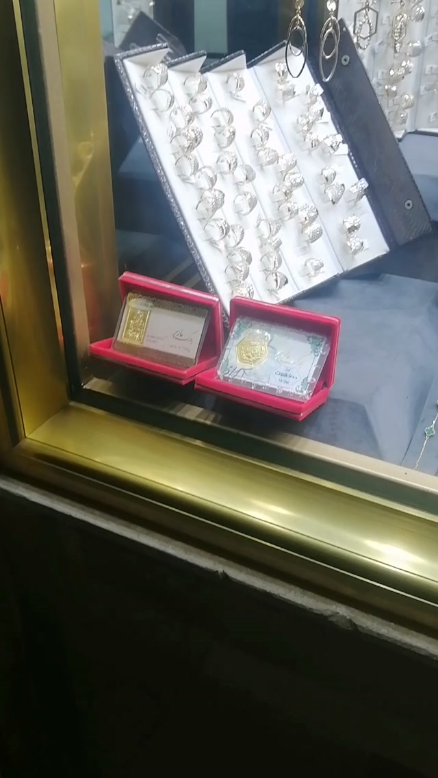 طلای نو با درصد کارگاهی میخایی بیا اینجا اگه از اکسپلورر میبینی فالو کن گم نکنی 🥰😍
