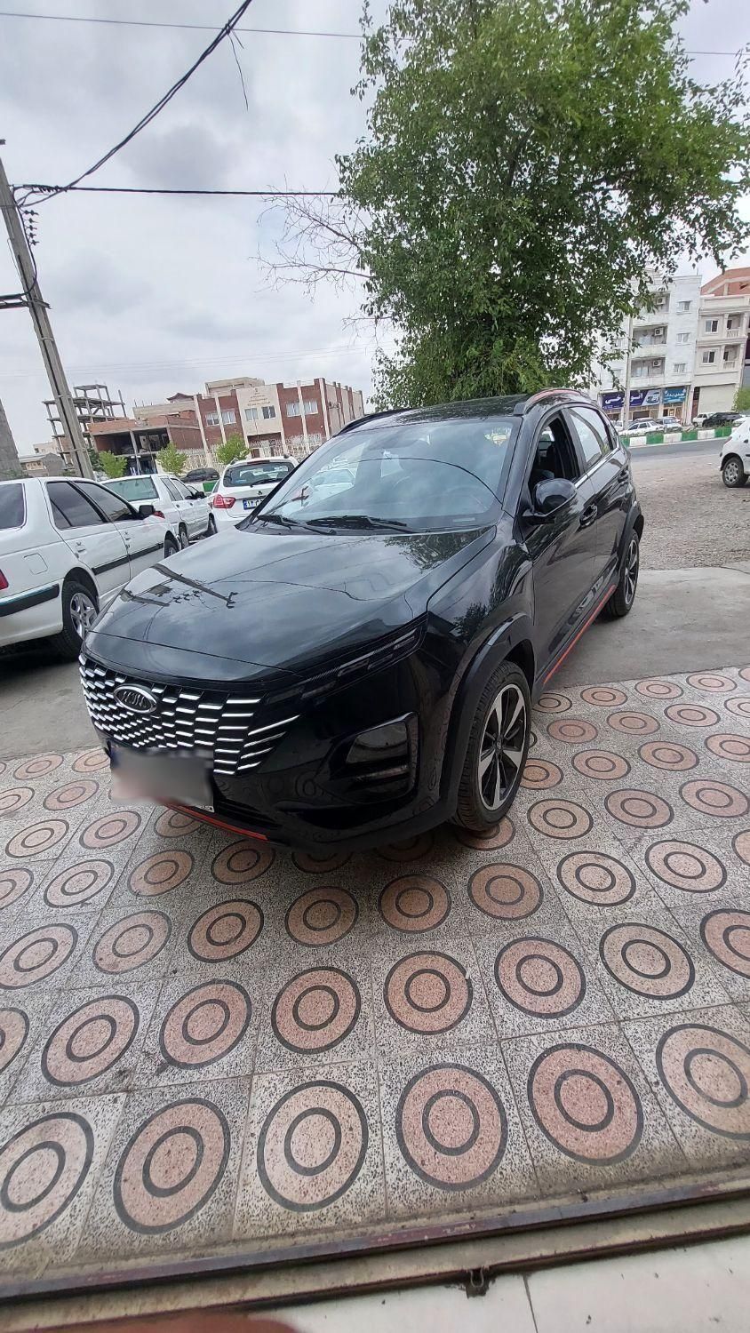 ام‌وی‌ام X33 Cross اتومات ، مدل ۱۴۰۲