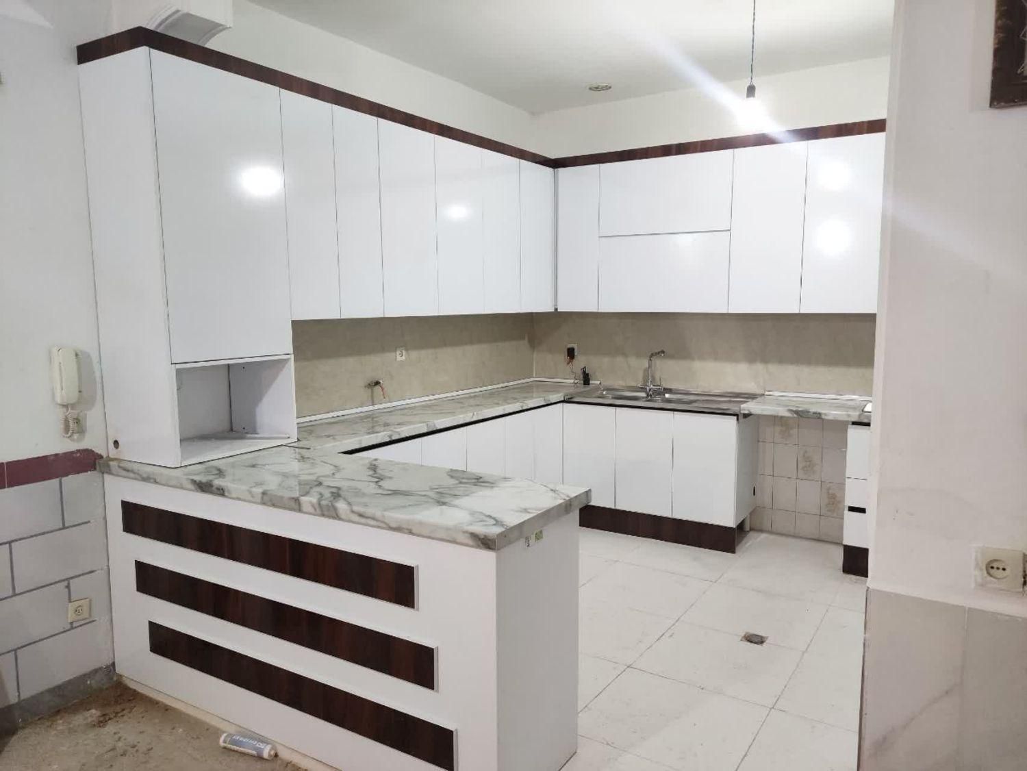 **تعمیر و ساخت کابینت و کمد دیواری حرفهای**