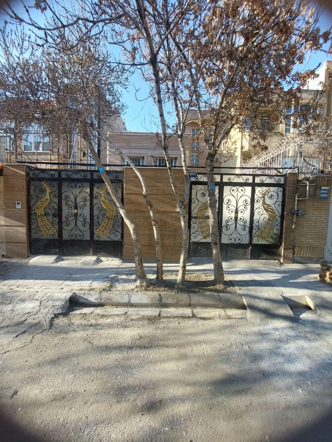 ملک مسکونی شهرک گردو