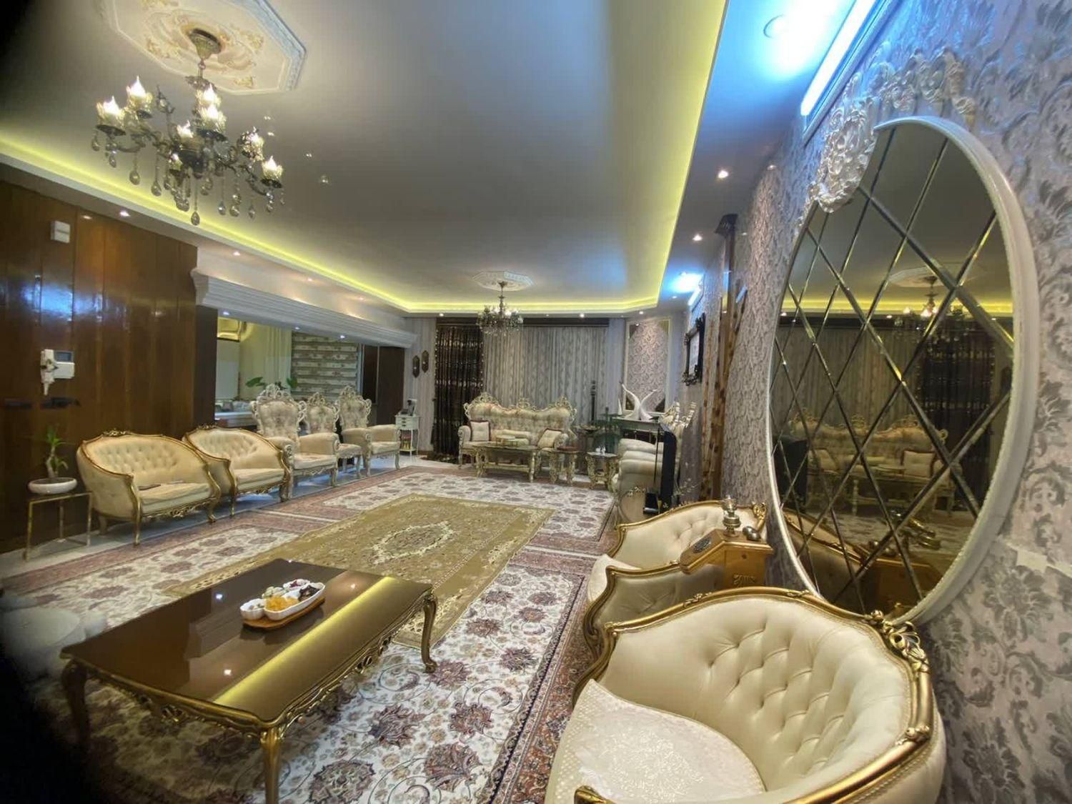 فروش آپارتمان ۱۲۳ متری ۳ خوابه طبقه ۳ در ستاری