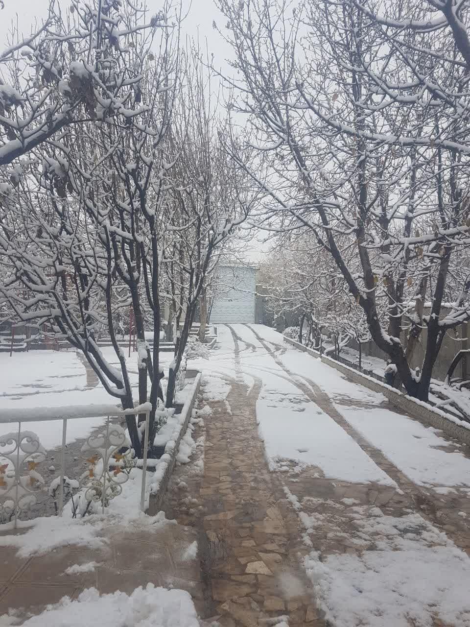 فروش خانه ویلایی ۱۲۰۰متری توس ۳۳