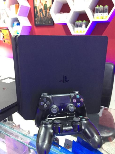 پلی استیشن ۴ اسلیم اکانتی ps4 slim 500GB