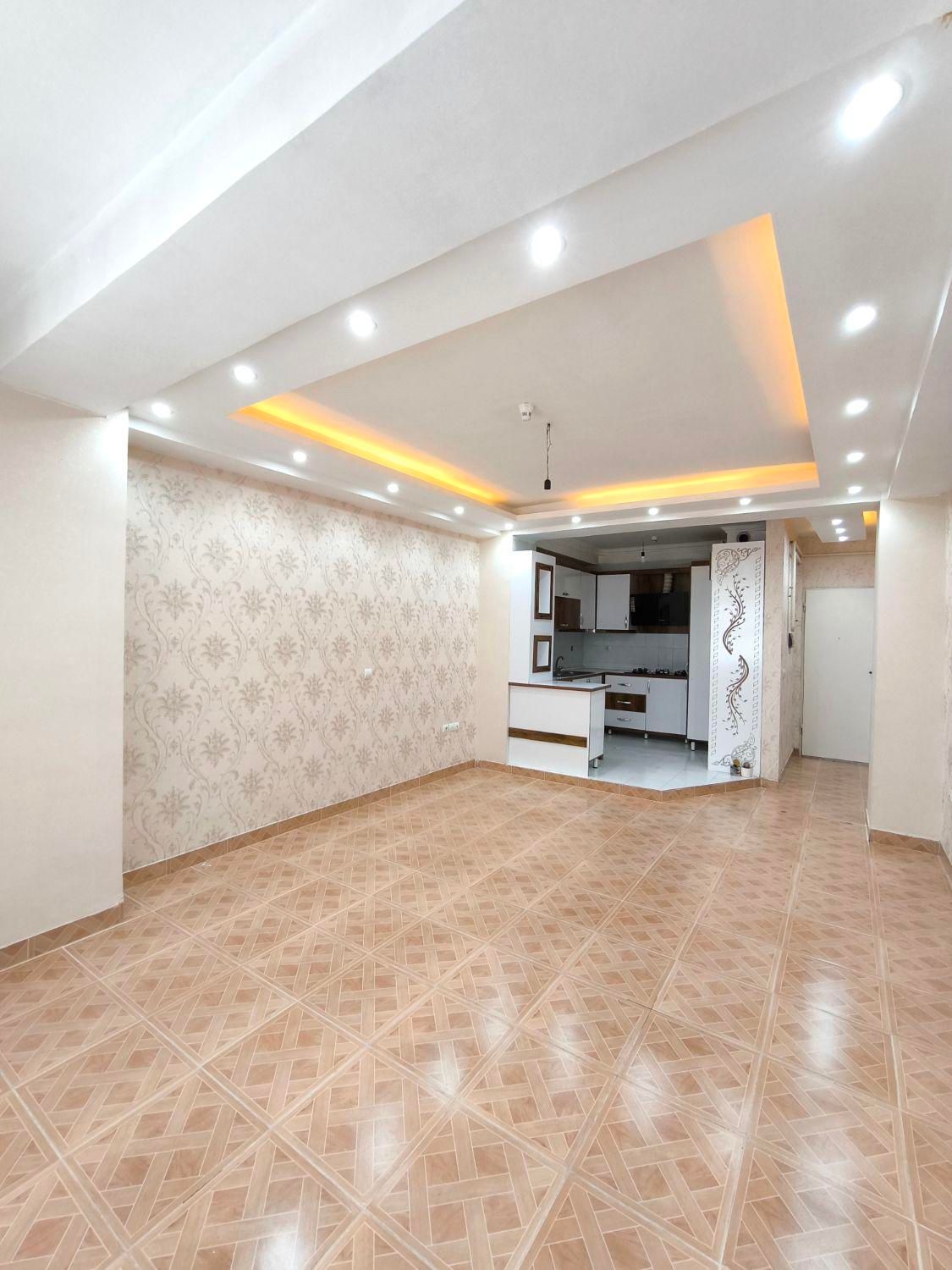 آپارتمان وام دار سهند ۶۲متر آسانسور پارکینگ زینالی