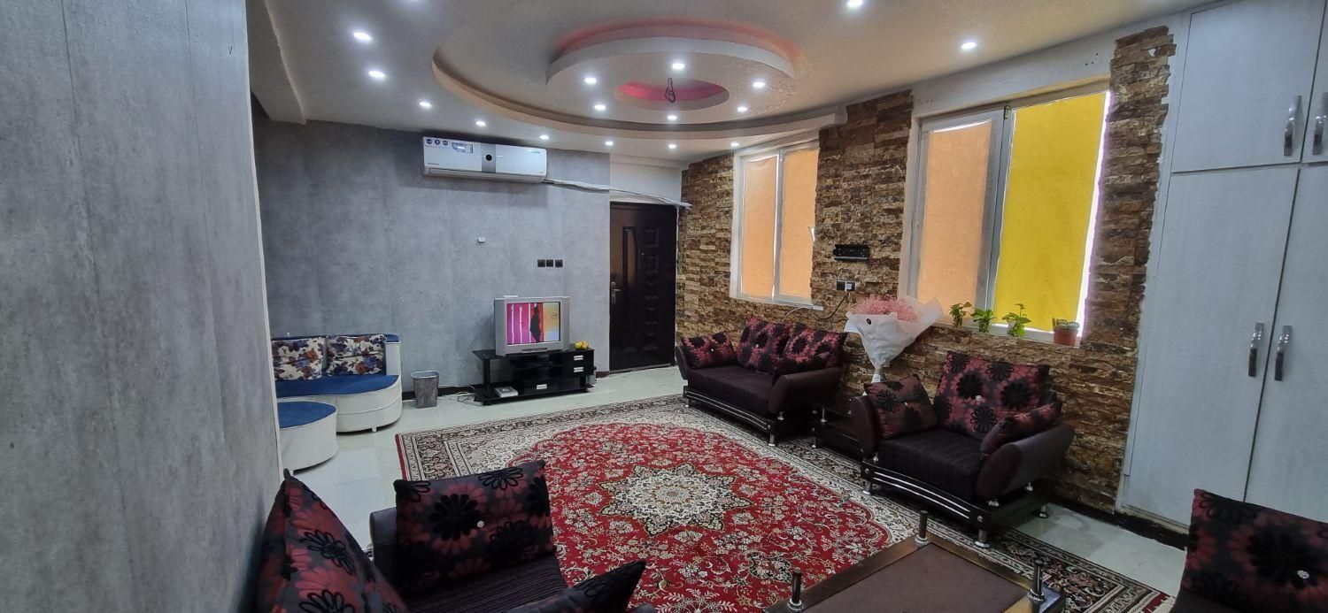 گالری مبله و خانه مسافر یاس بوشهر