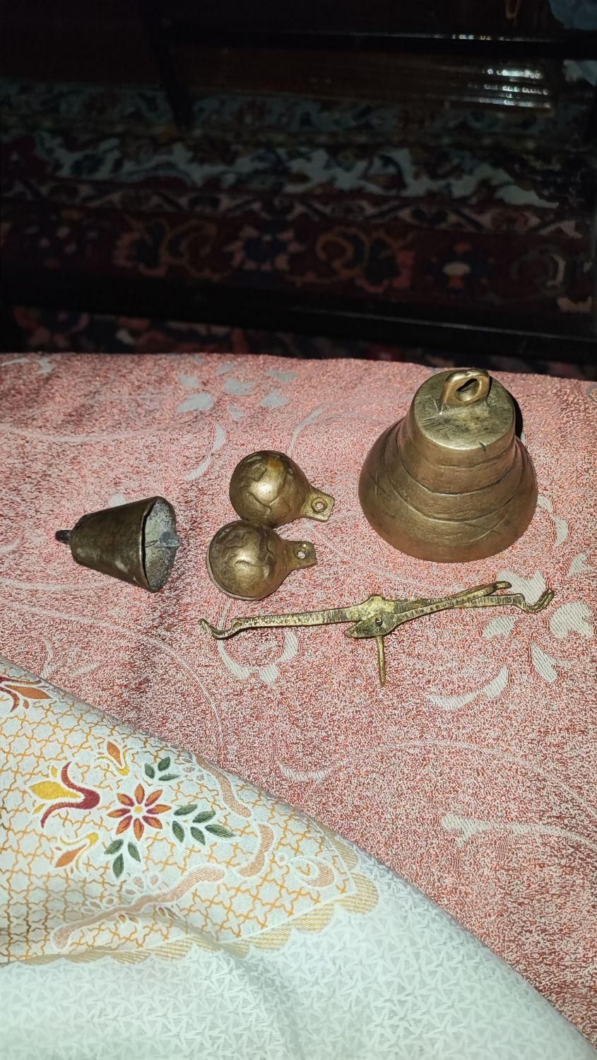 قدمت بالای 80سال