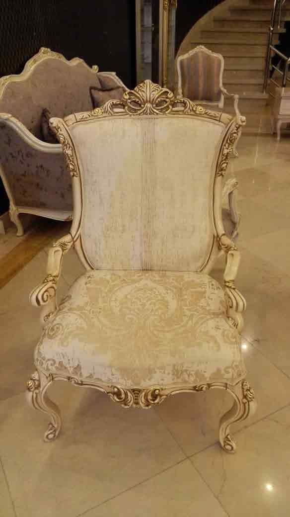 مبل کلاسیک
