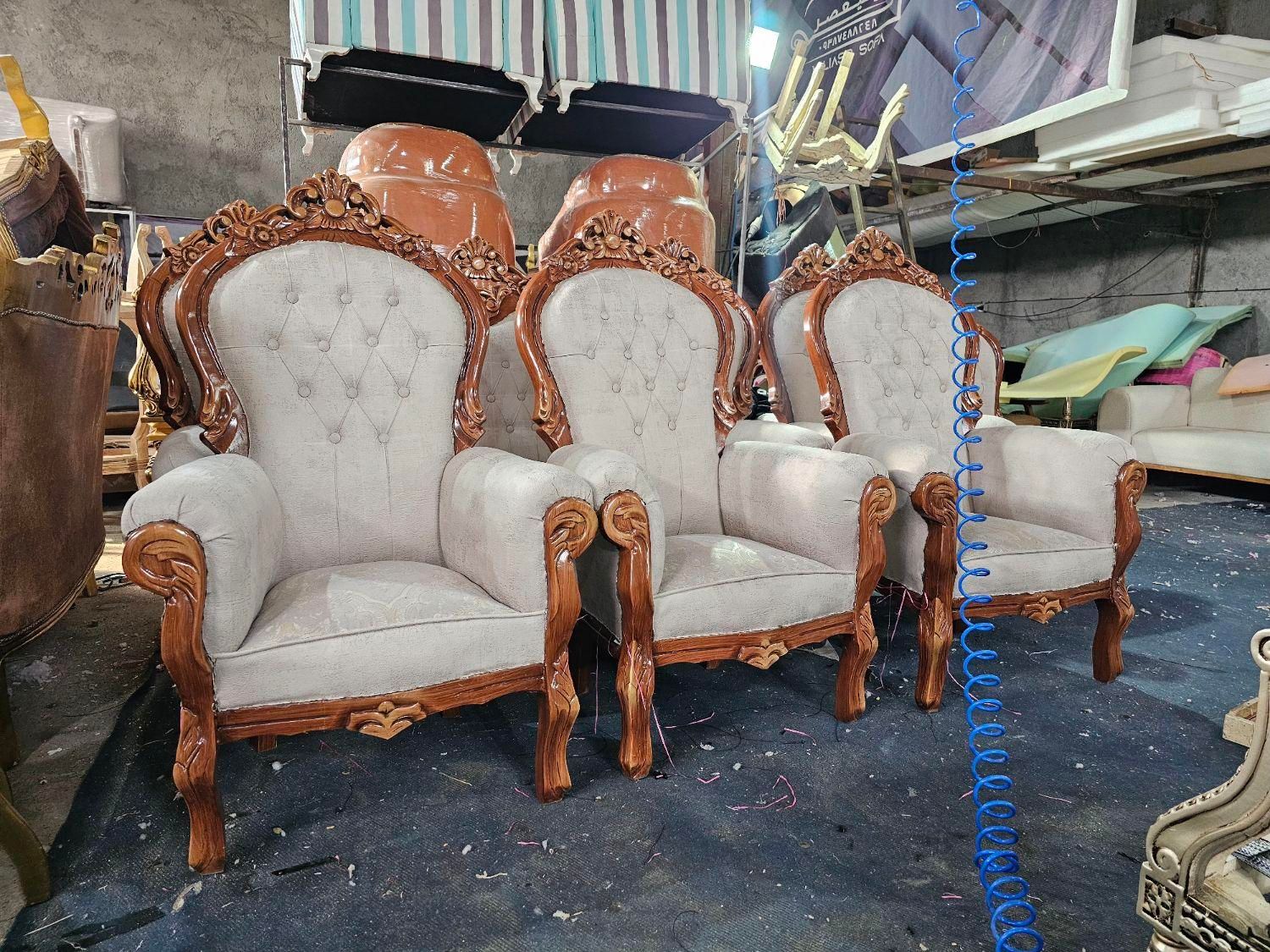 مبل سلطنتی ۹ نفره