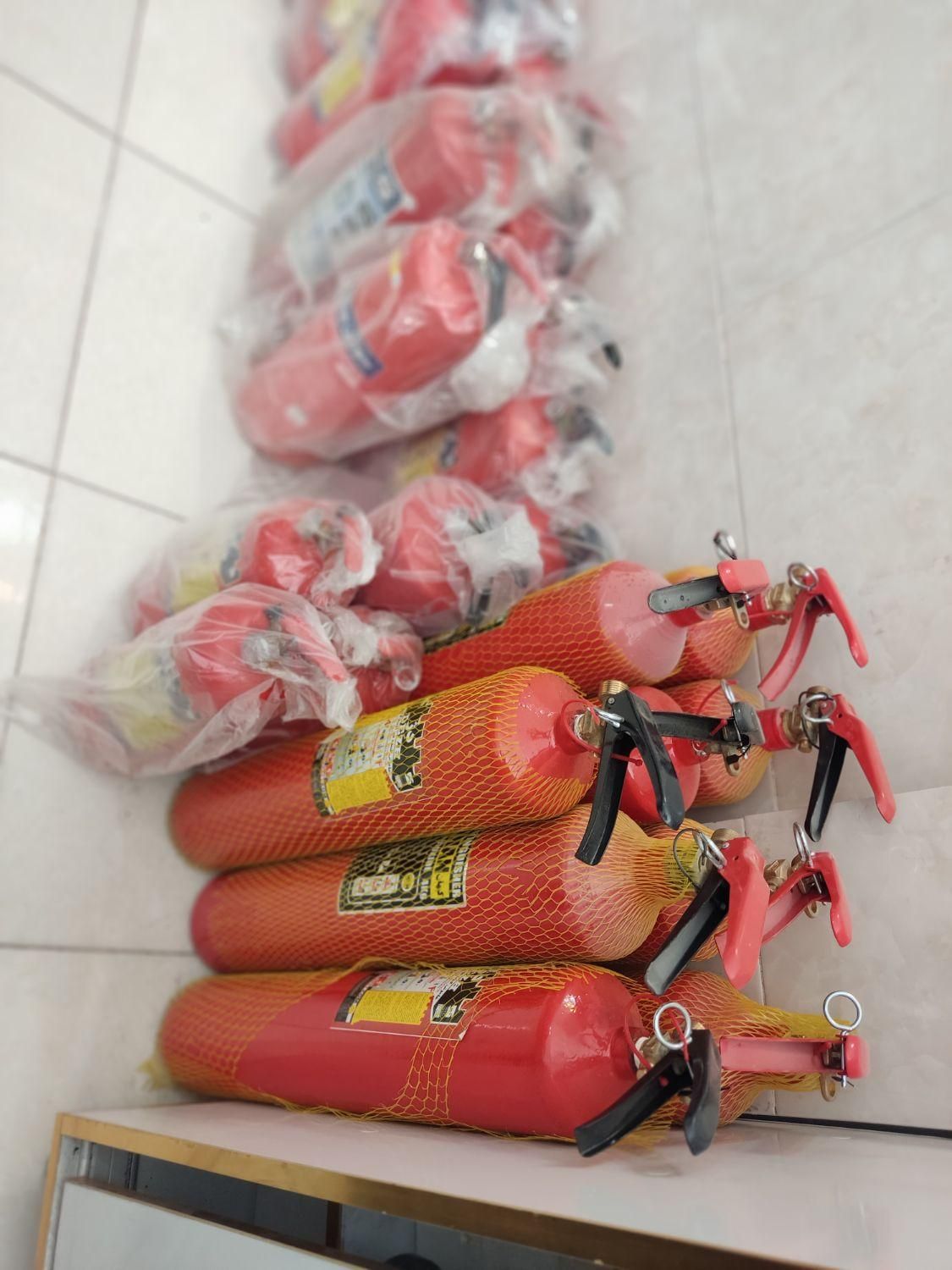 شارژ و فروش کپسول آتش نشانی