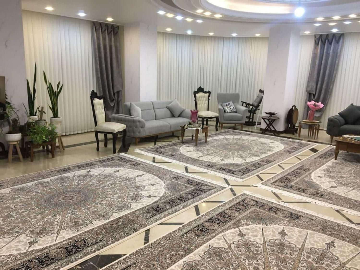 فروش یا معاوضه ویلایی 250 متری جنوبی2طبقه سالاریه