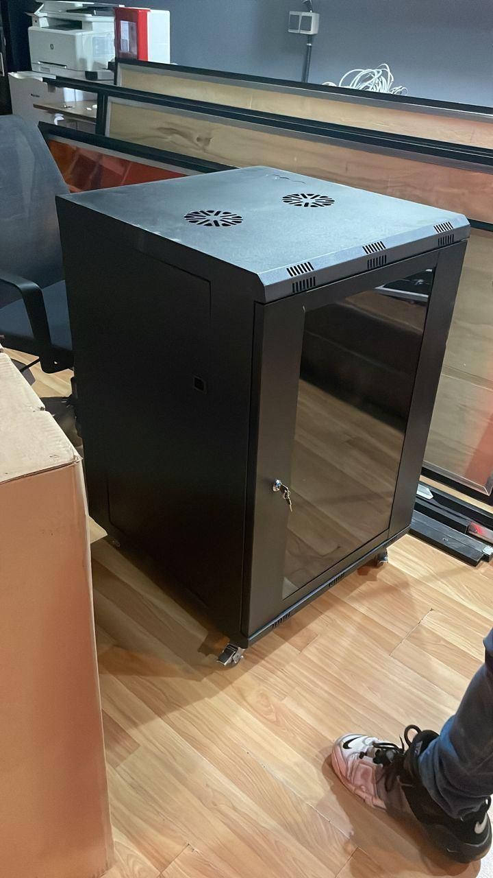 رک شبکه ایستاده 18 یونیت عمق 60
