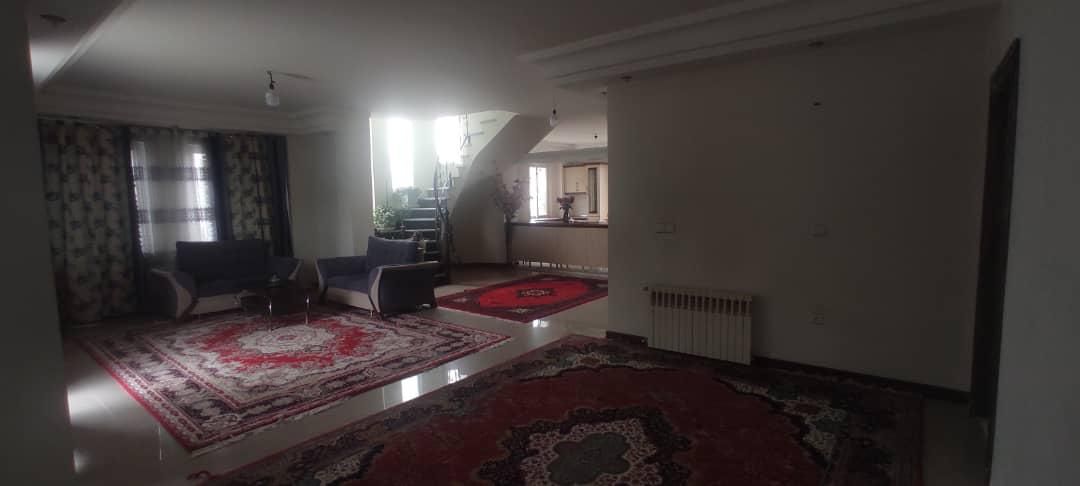 املاک عزیزی