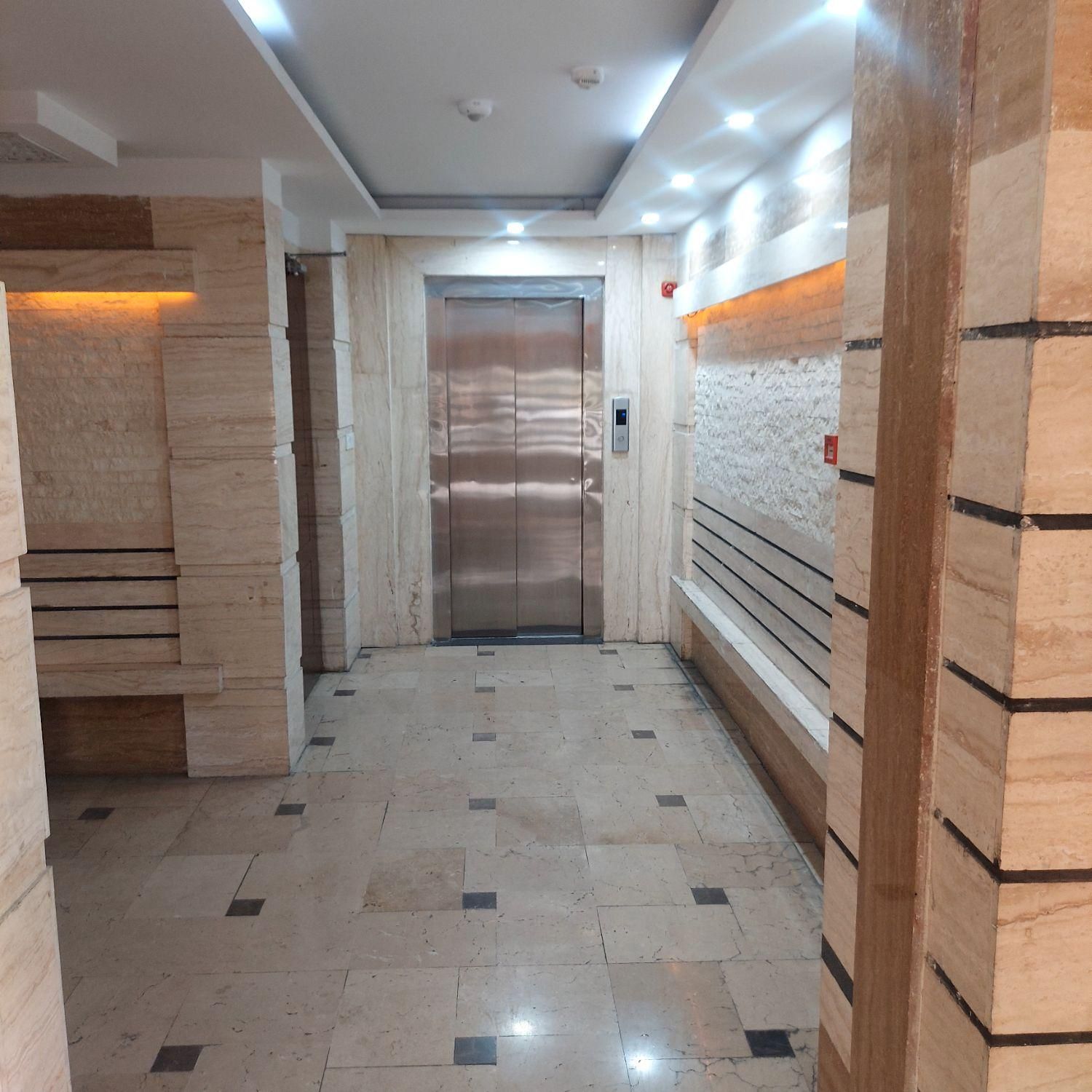 رهن آپارتمان ۶۰ متری ۱ خوابه در ارم