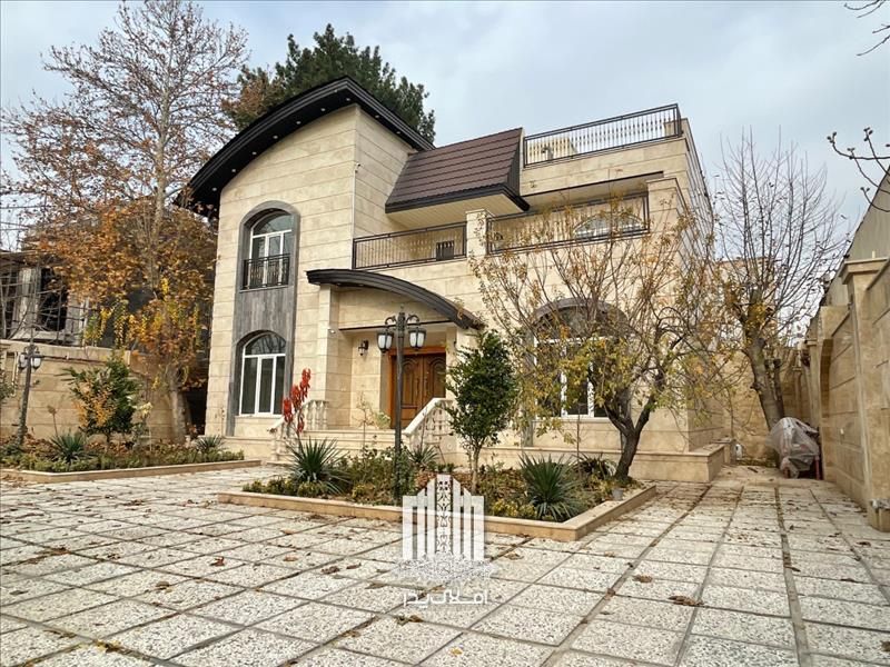 ویلایی ۲۰۰ متر/۲ خواب/علوی