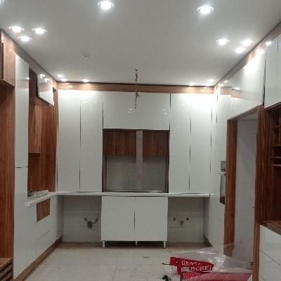 آپارتمان 130متر/کلید اول/فول امکانات/خیرآباد
