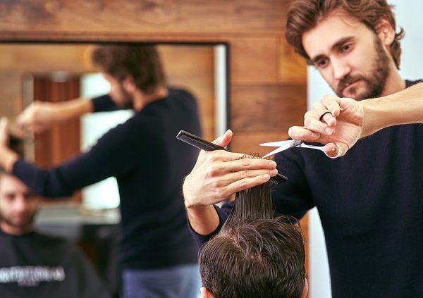 آموزشگاه فنی حرفه ای شاهکار