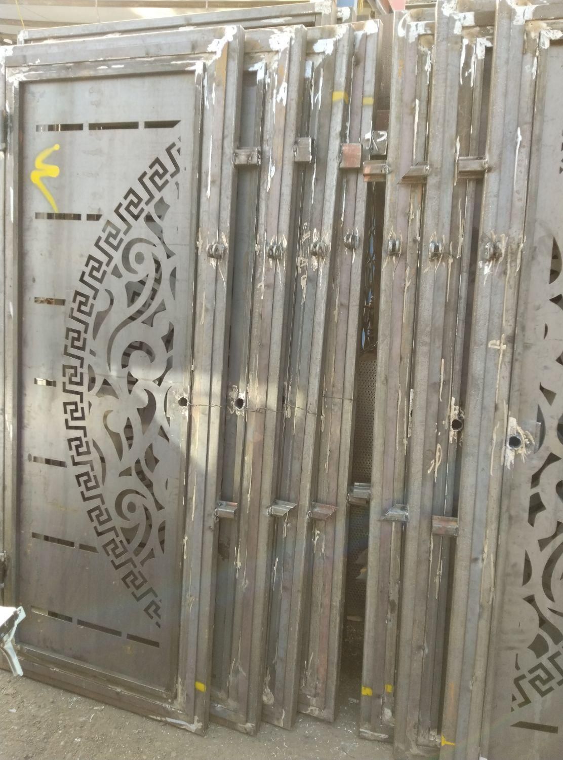 پارکینگ ورودی چهارچوب فلزی فرانسه آهن مکزیکی آهنگر