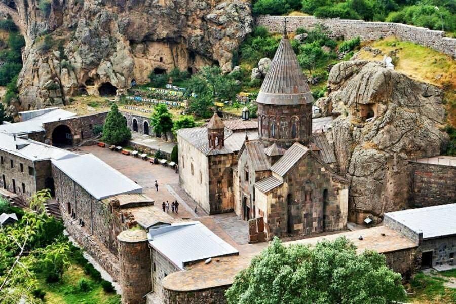 تور ترکیبی گرجستان + ارمنستان اقساطی