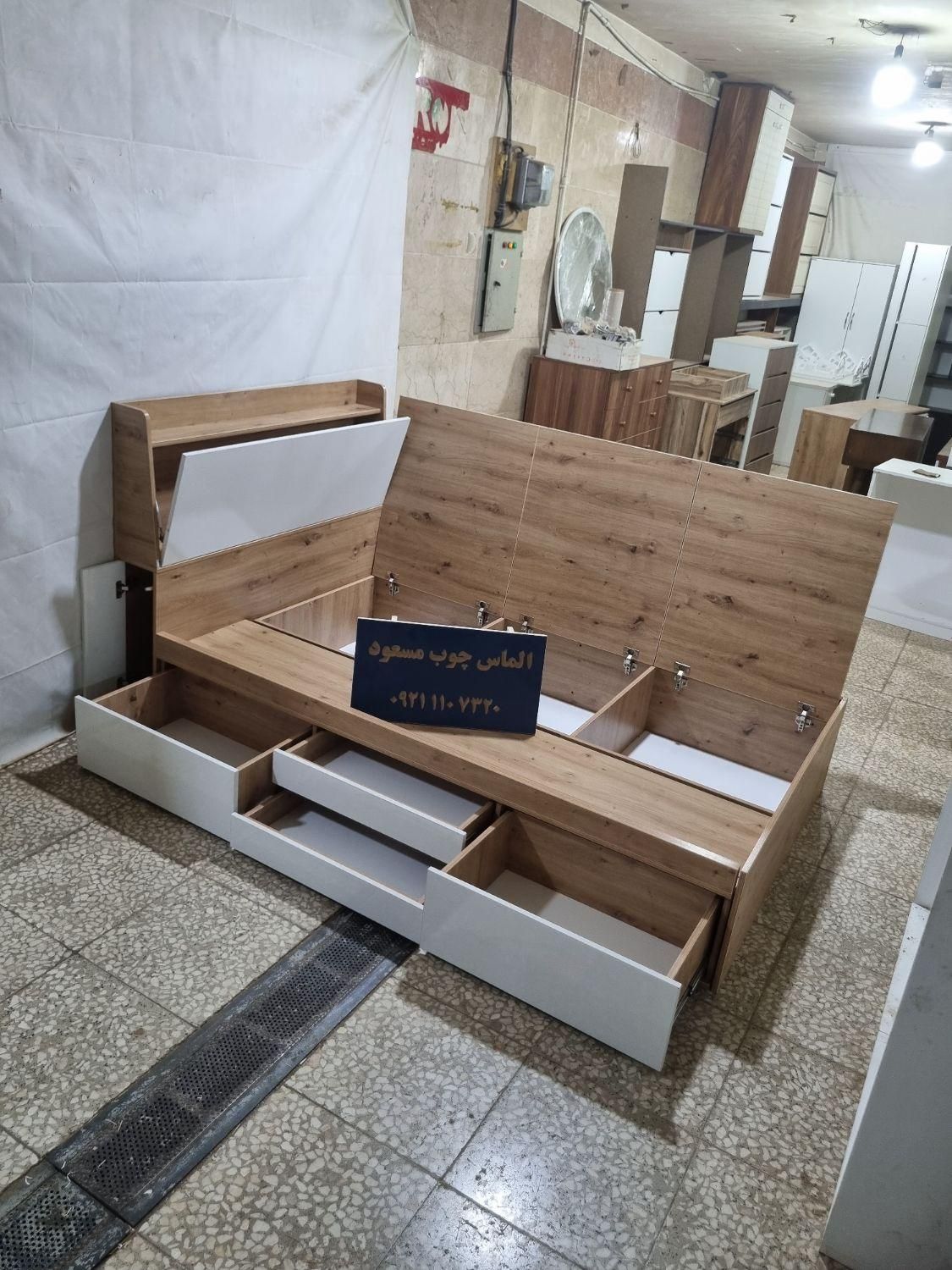 تخت یک و نیم نفره جادار کد ۰۳