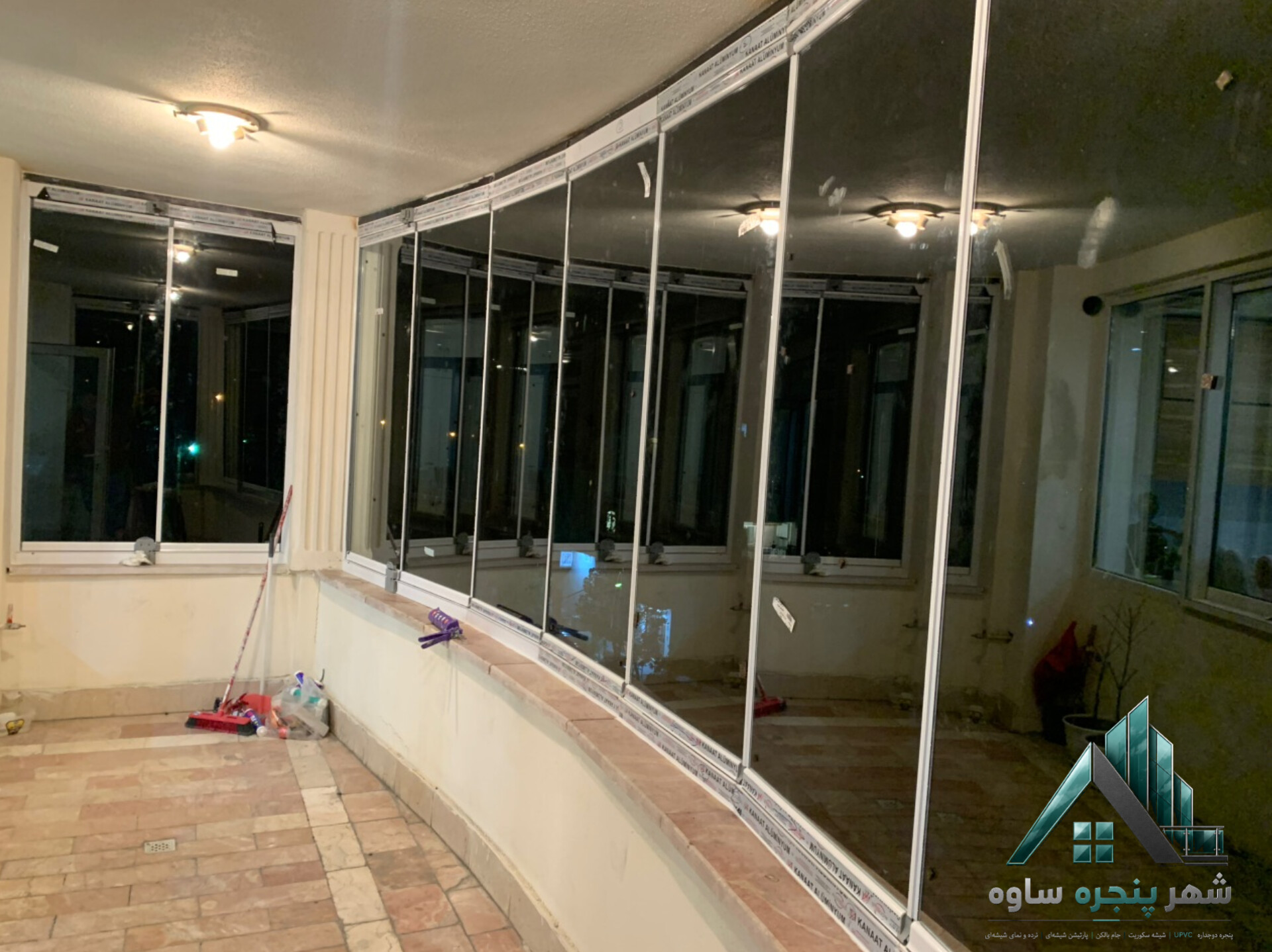 بالکن خانهتان را به یک فضای چهارفصل تبدیل کنید