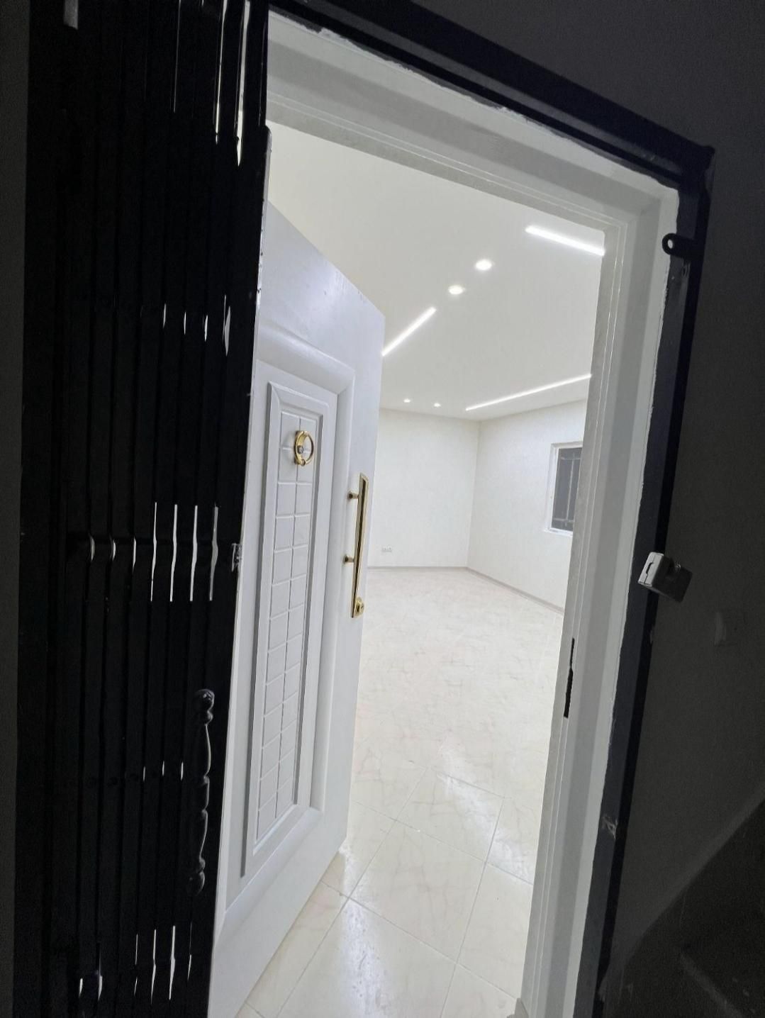 فروش آپارتمان ۸۴ متری ۲ خوابه پروژه هسا