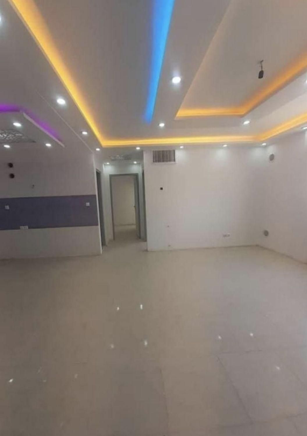 فروش آپارتمان 84 متری دو خوابه فاز 6