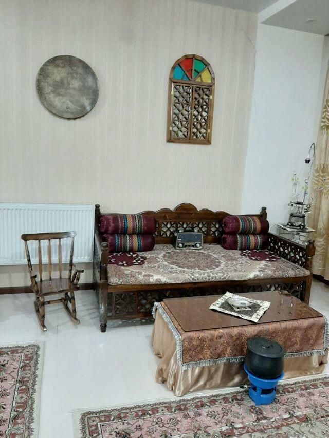 تخت سنتی(گره چینی)