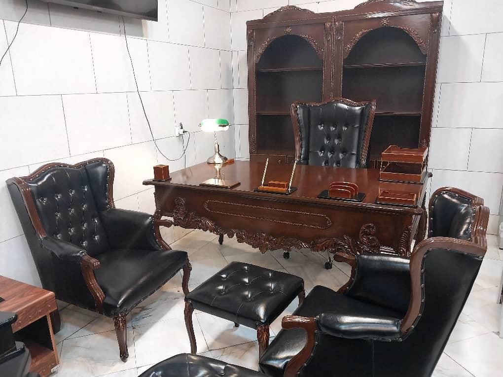 مبلمان کلاسیک / میز صندلی مدیریت نیمست