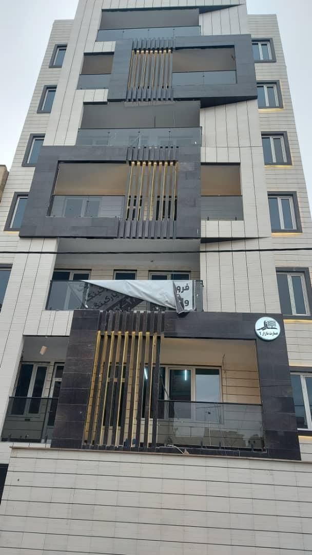 مشاورین املاک کاخ