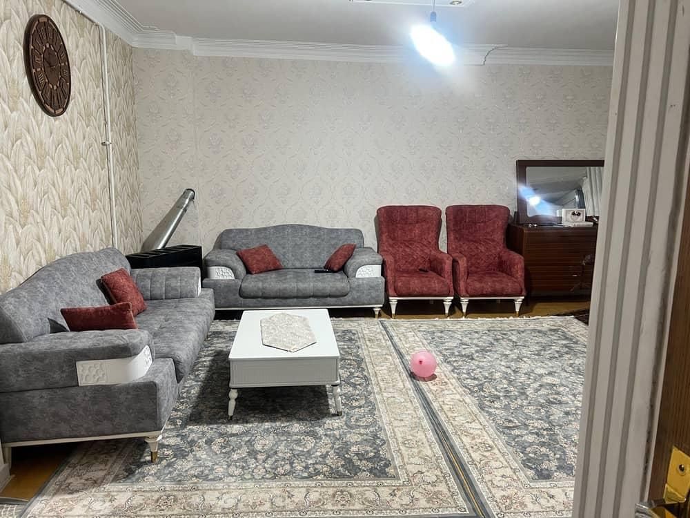 مشاورین املاک مجلل