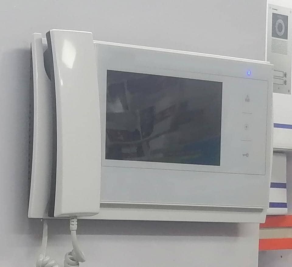 تعمیر و نصب ایفون تصویری