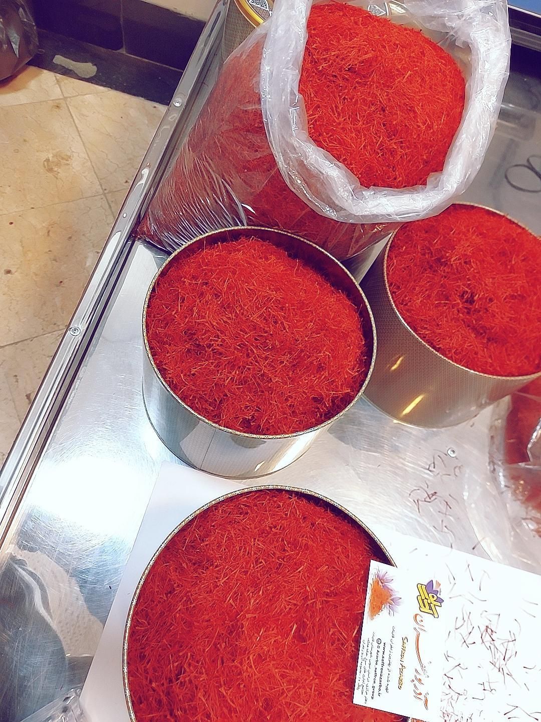 زعفران نگین اتویی ظرف پانصد گرمی خاتم
