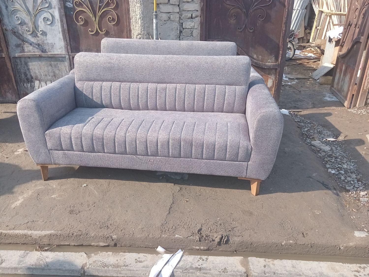 تعمیرات انواع مبلمان و صنایع چوبی درمحل