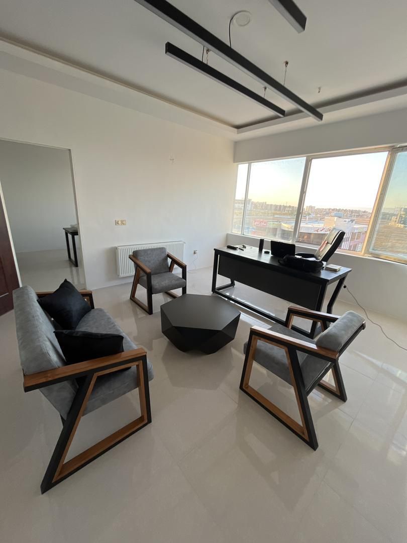 مبل اداری ، مبلمان دفتری چوب و فلز ، نیم ست اداری