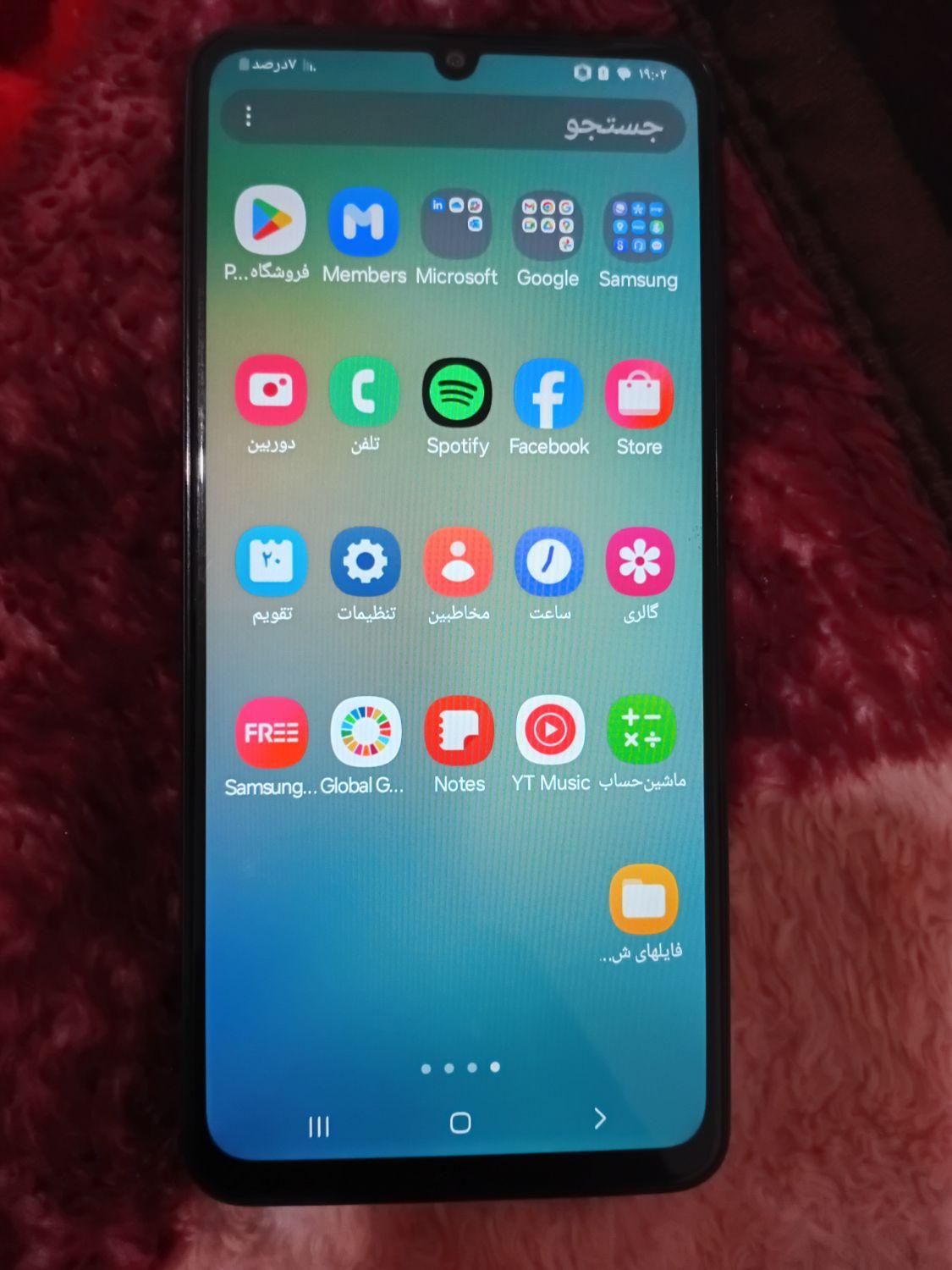 سامسونگ Galaxy A06 با حافظهٔ ۶۴ گیگابایت