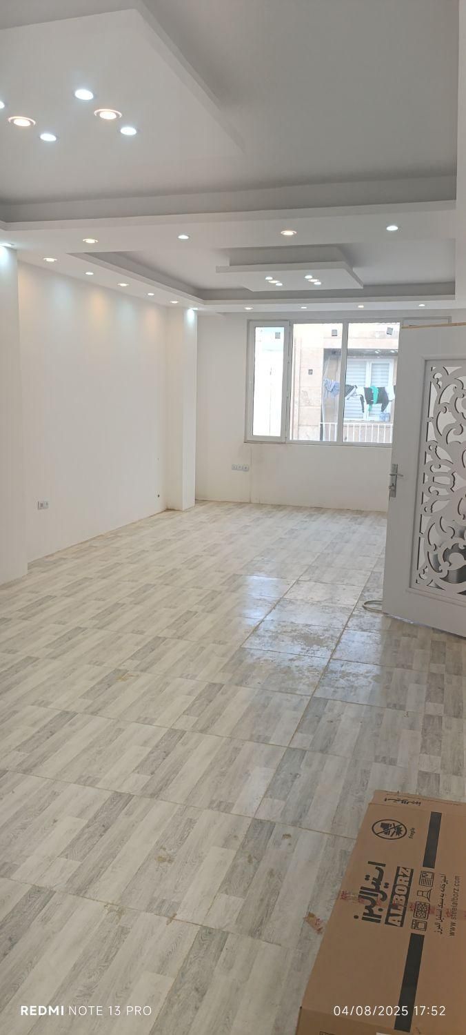املاک زانا کرمی