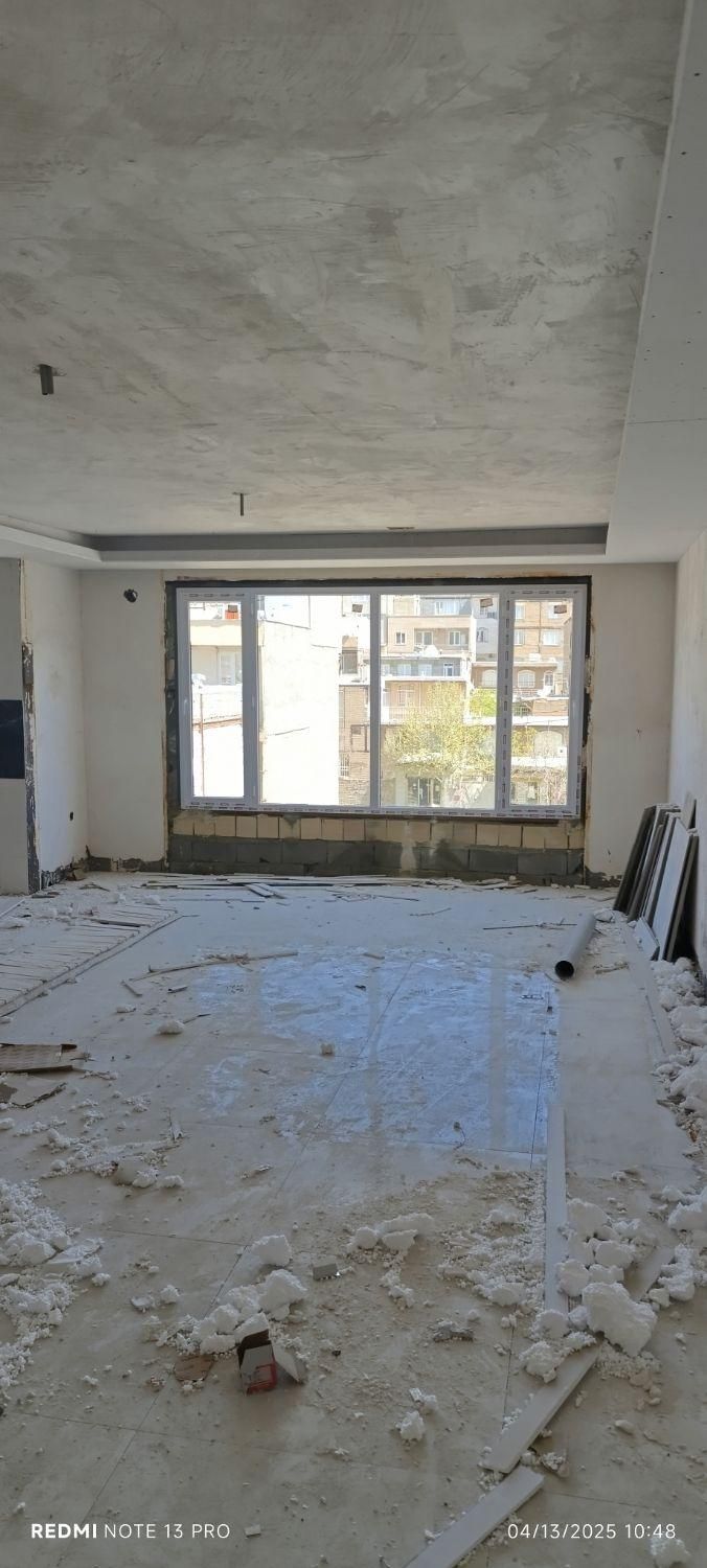 املاک زانا کرمی