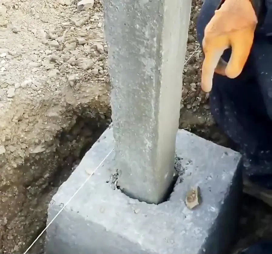 پایه فنس پاشنه پایه فنس سیمانی بتنی