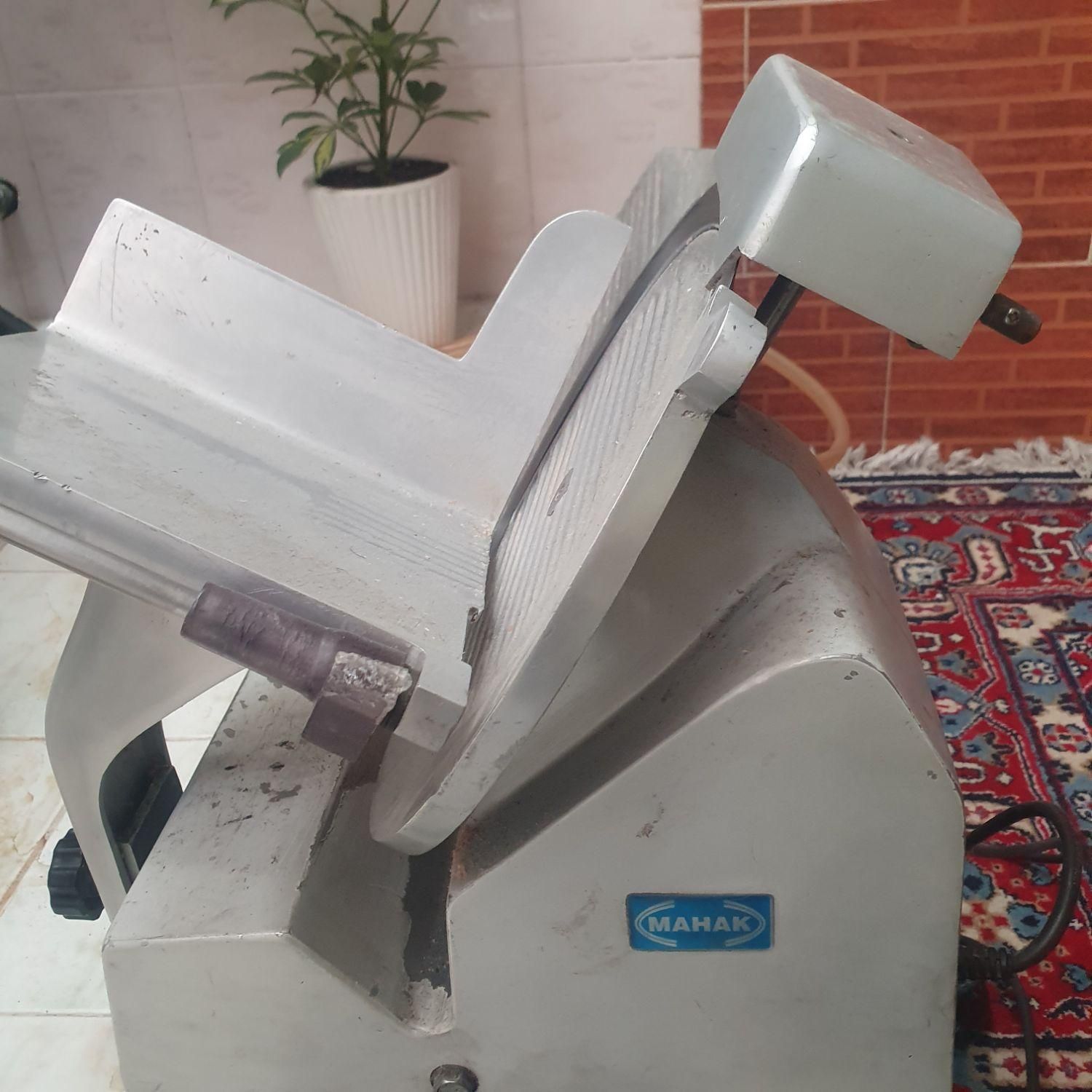 کالباس بر محک