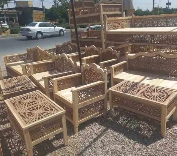 تخت ومیز سنتی کد۵۵۴۴