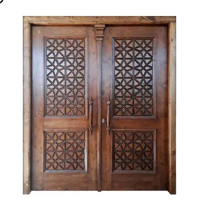 درب چوبی به سبک سنتی