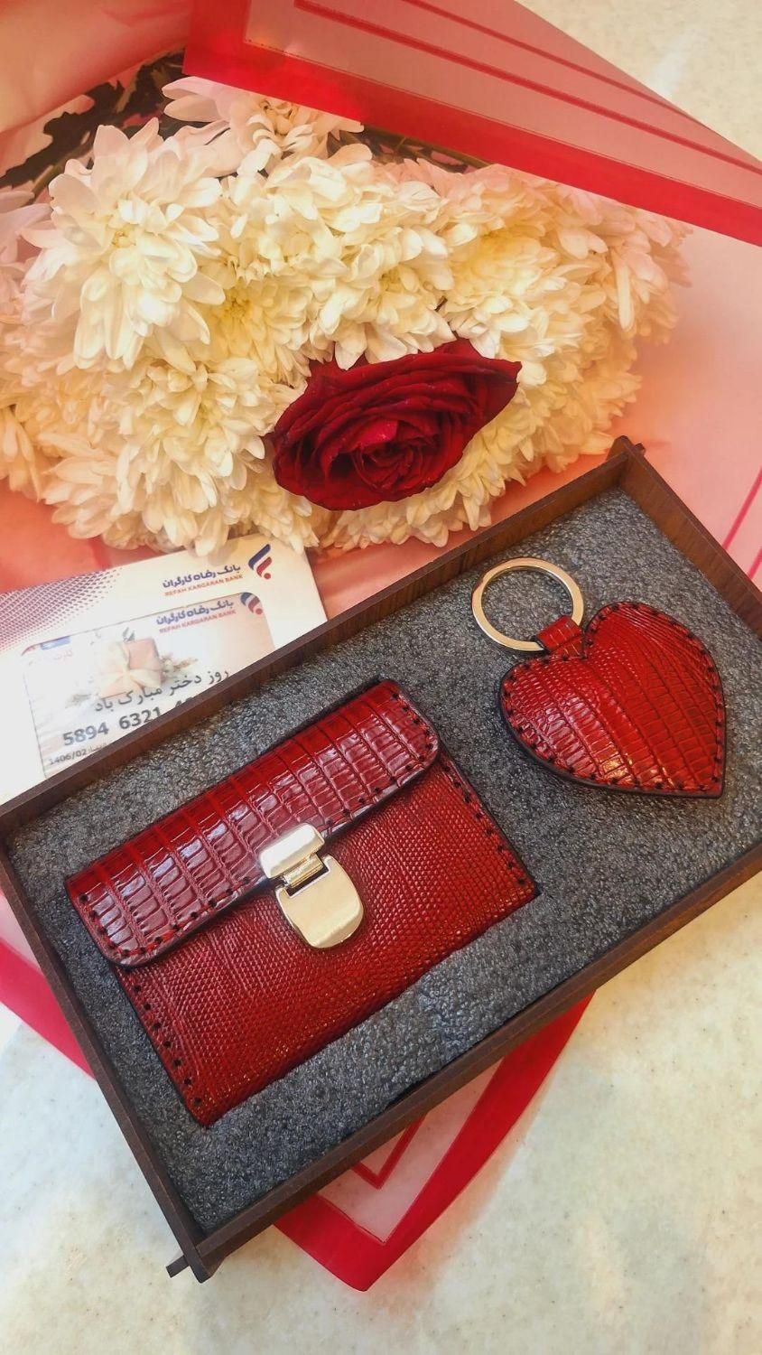 کیف پول/جاکارتی/ جاسوئیچی/ کمربند چرم طبیعی دستدوز
