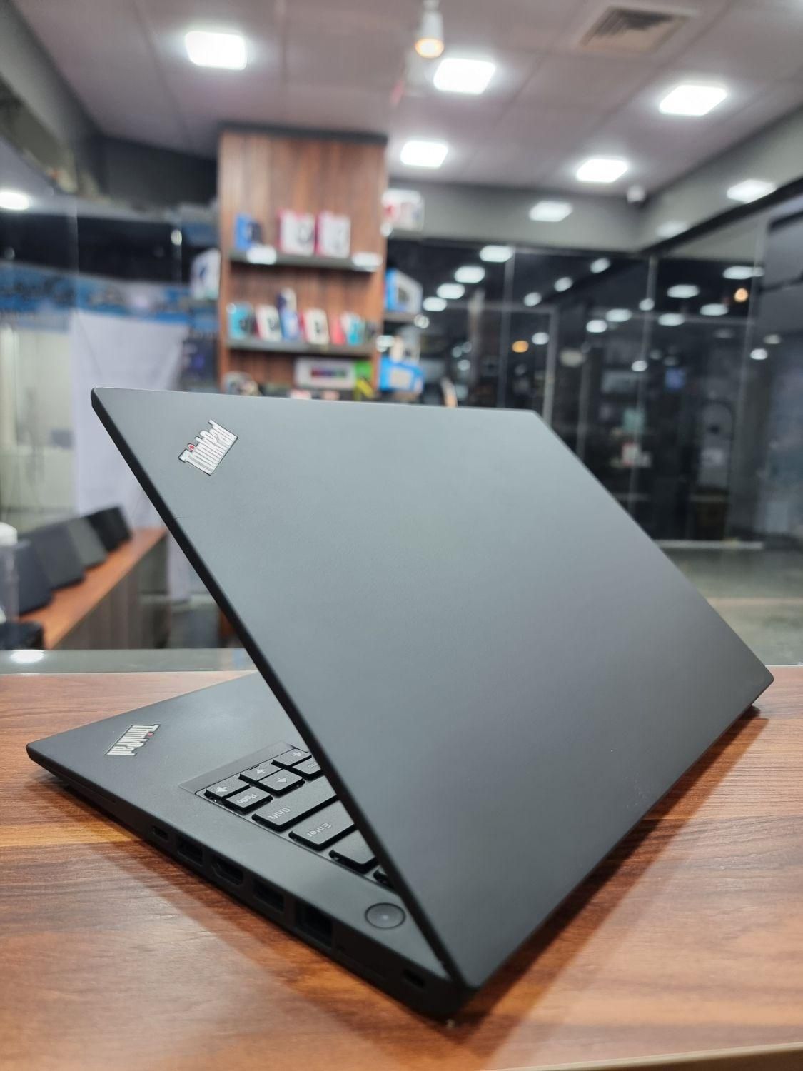 لپ تاپ لنوو Lenovo T470S