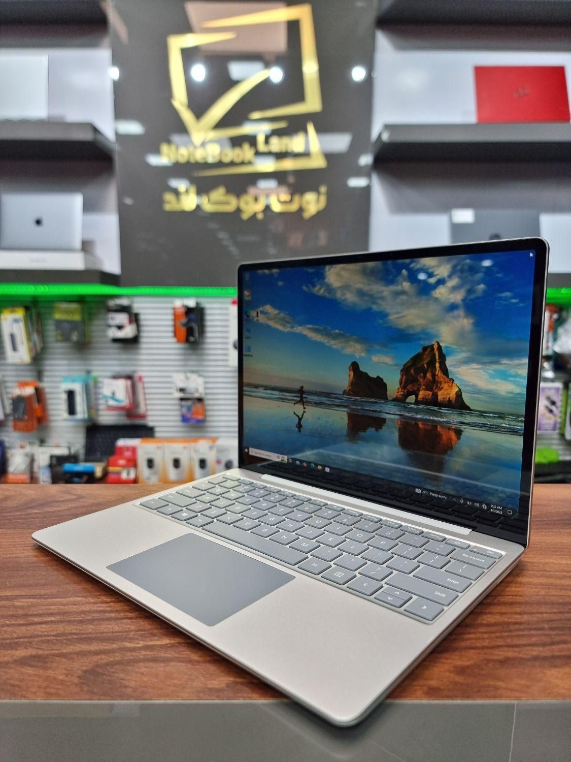سرفیس لپ تاپ گو Surface Laptop Go