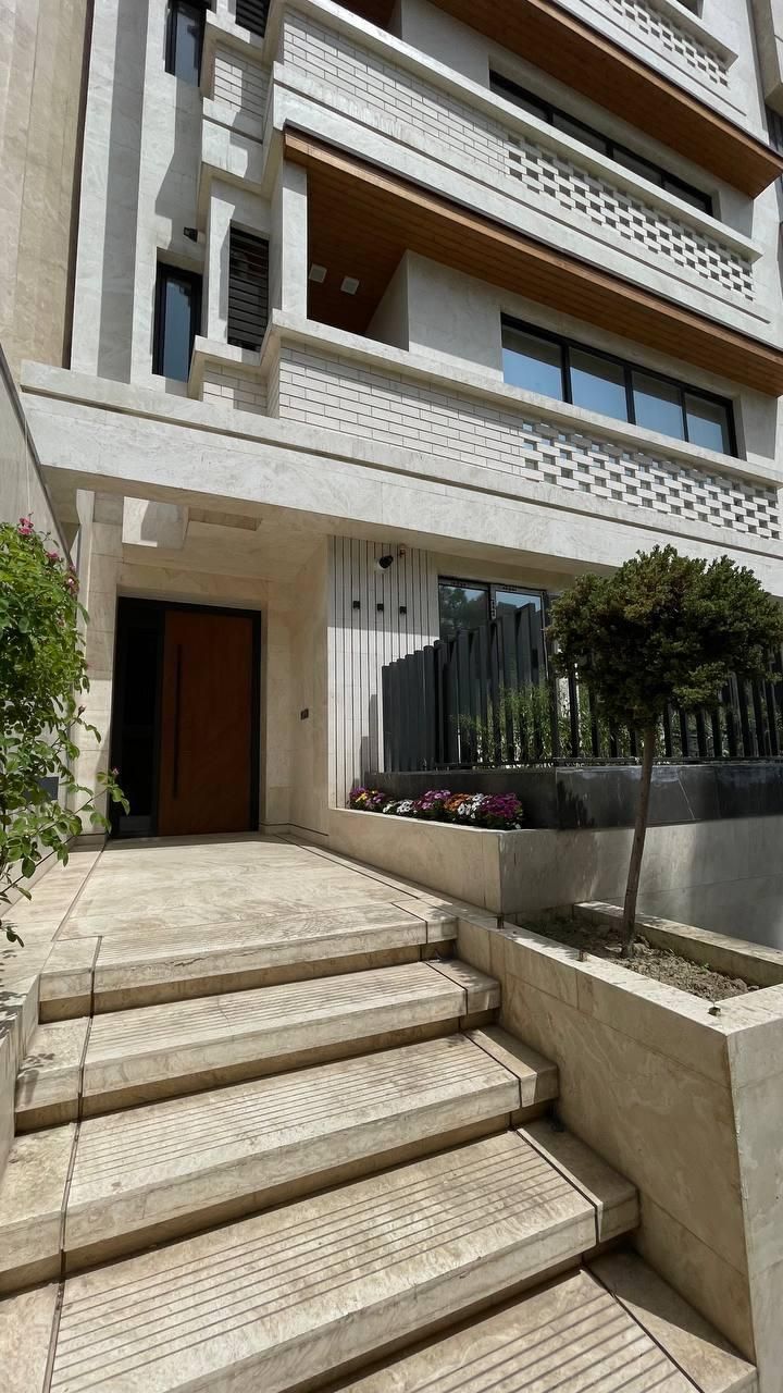 مشاور اسحاقی